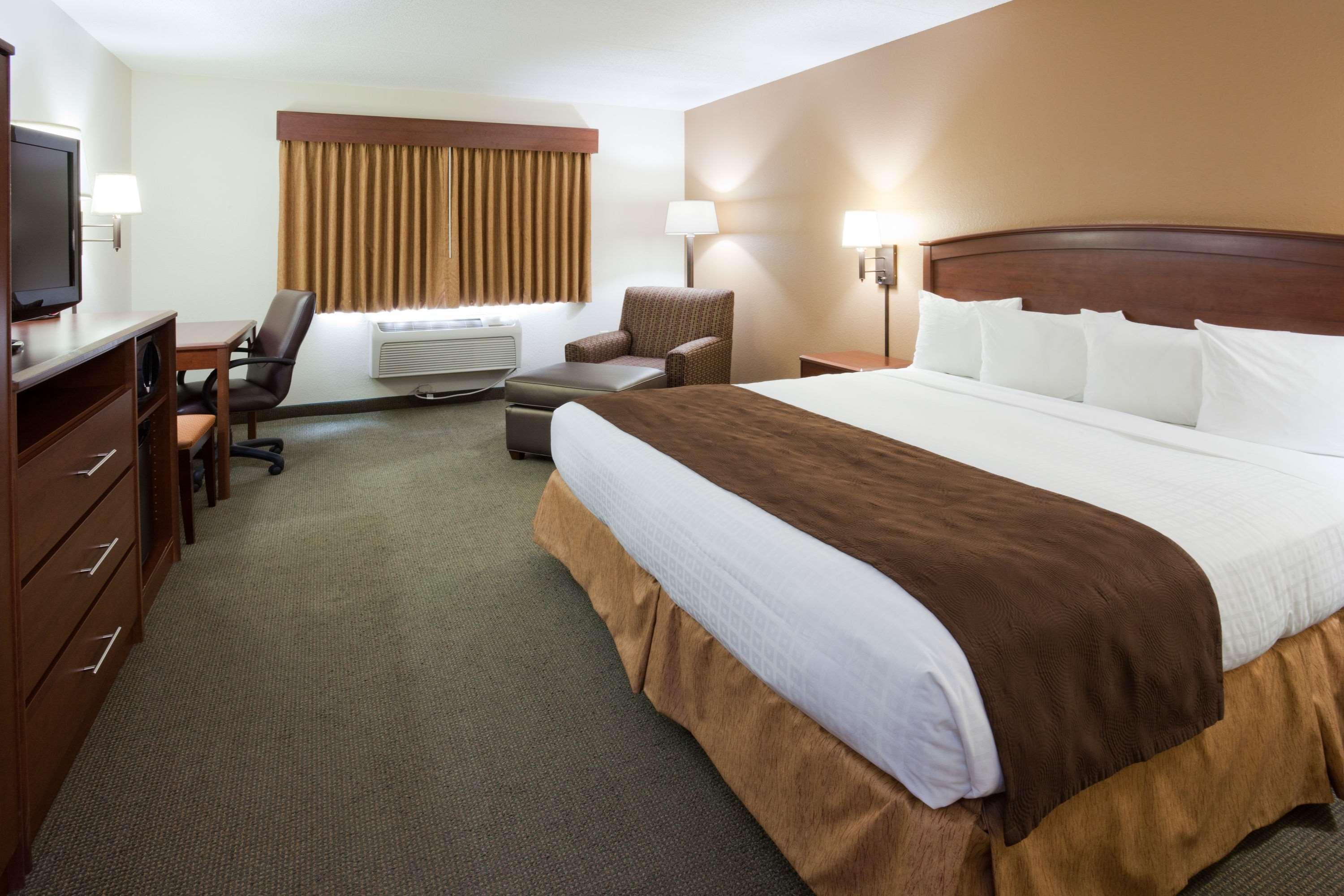 Americinn By Wyndham Sauk Centre Экстерьер фото