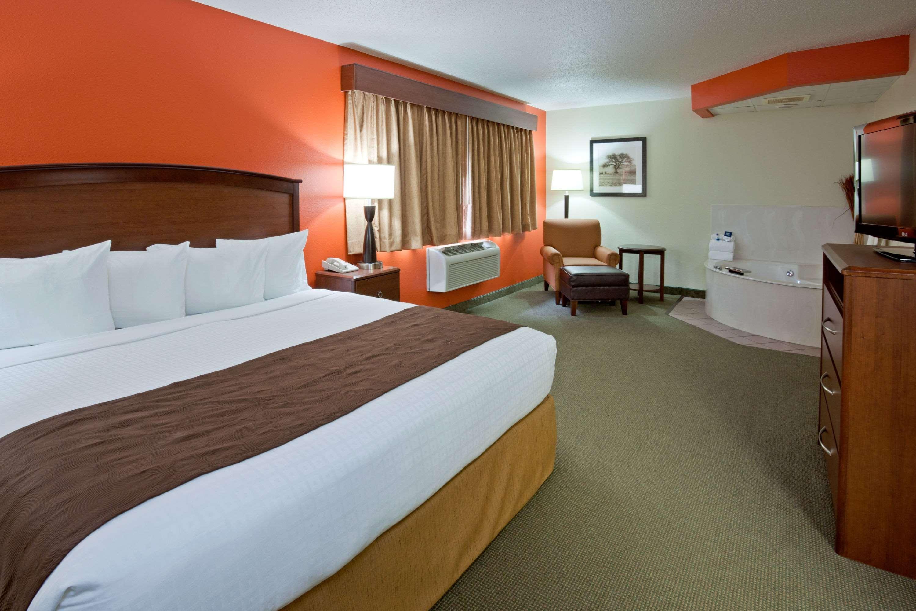 Americinn By Wyndham Sauk Centre Экстерьер фото