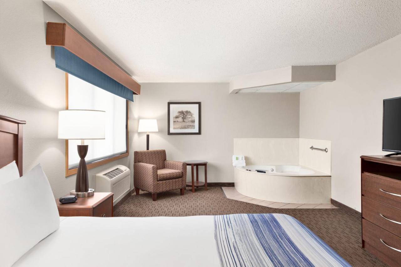 Americinn By Wyndham Sauk Centre Номер фото