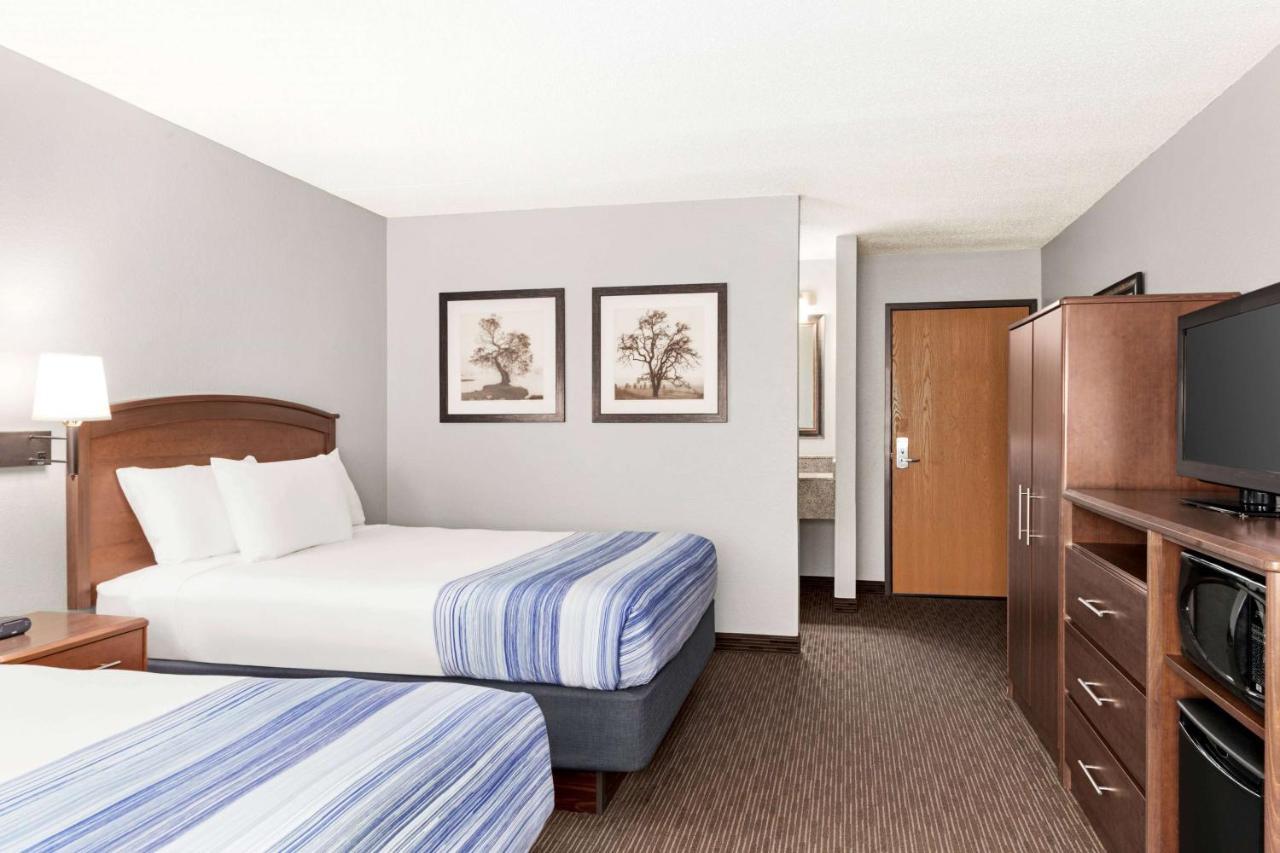 Americinn By Wyndham Sauk Centre Экстерьер фото