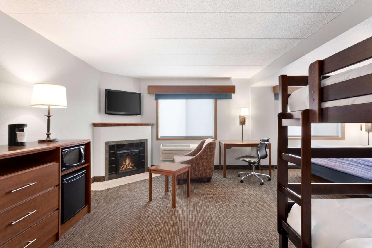 Americinn By Wyndham Sauk Centre Экстерьер фото